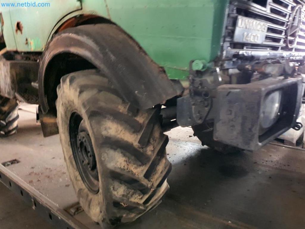 Liquidación de almacén de una empresa de servicios, vehículos, equipos de almacén-18