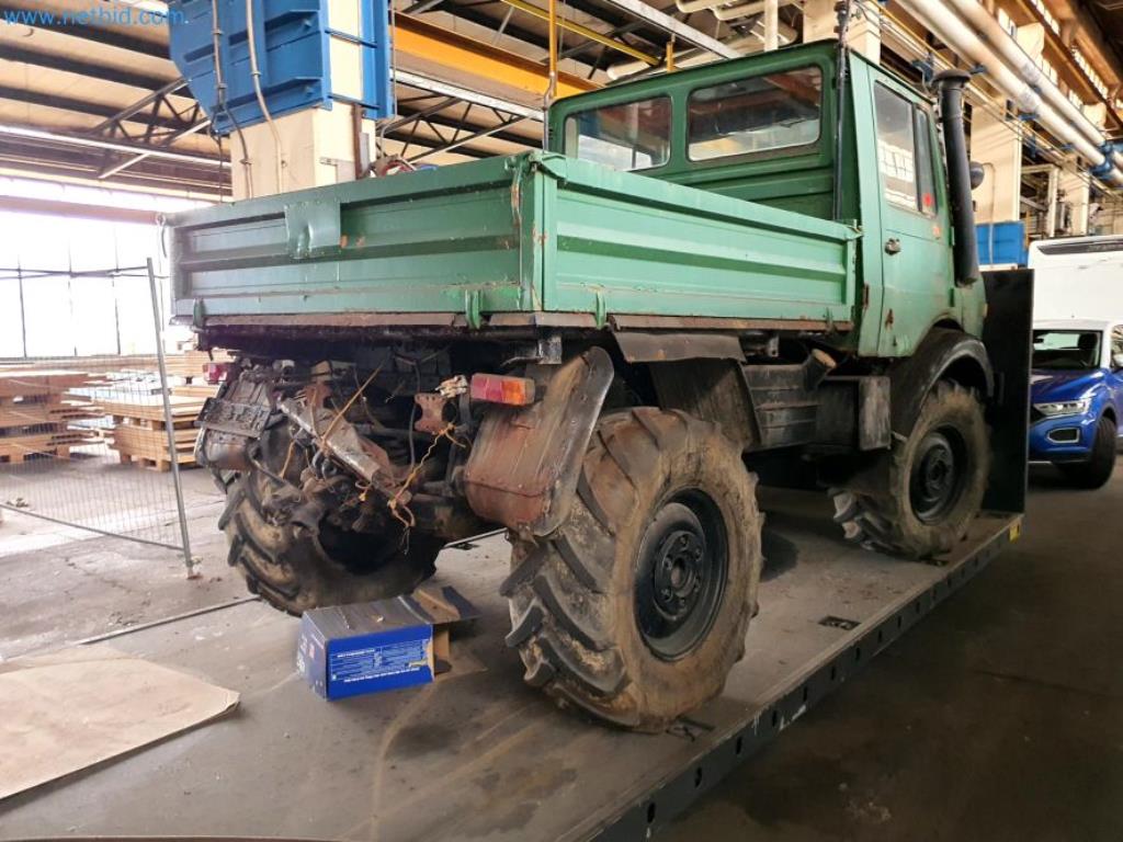 Liquidación de almacén de una empresa de servicios, vehículos, equipos de almacén-20