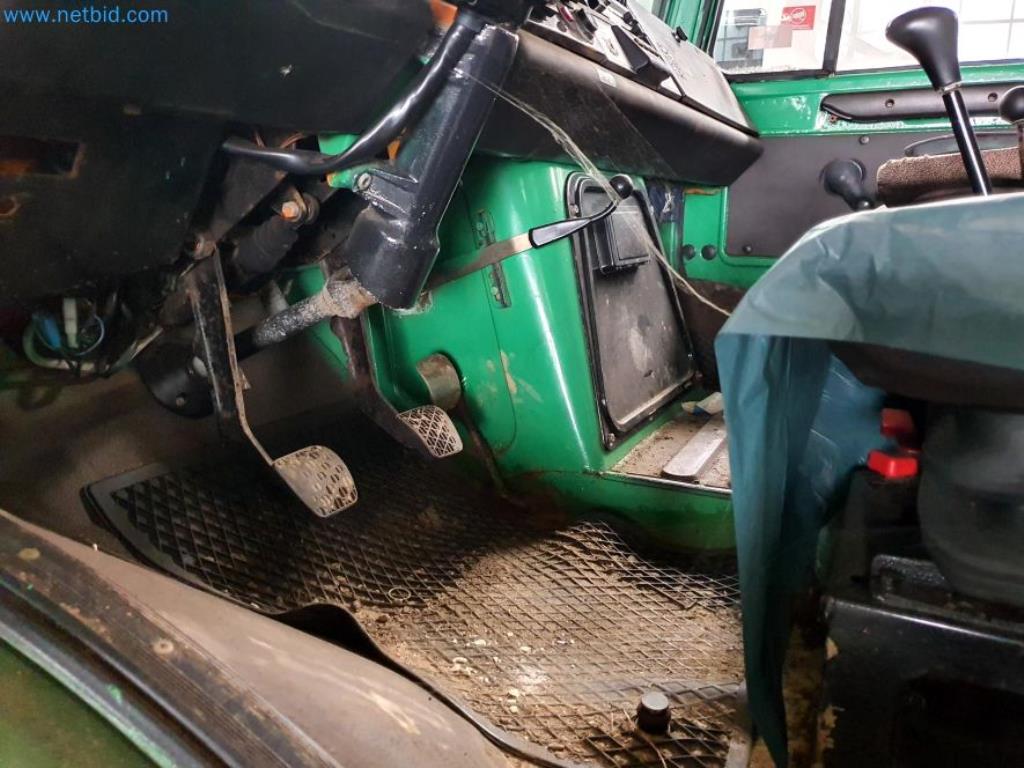 Liquidación de almacén de una empresa de servicios, vehículos, equipos de almacén-29