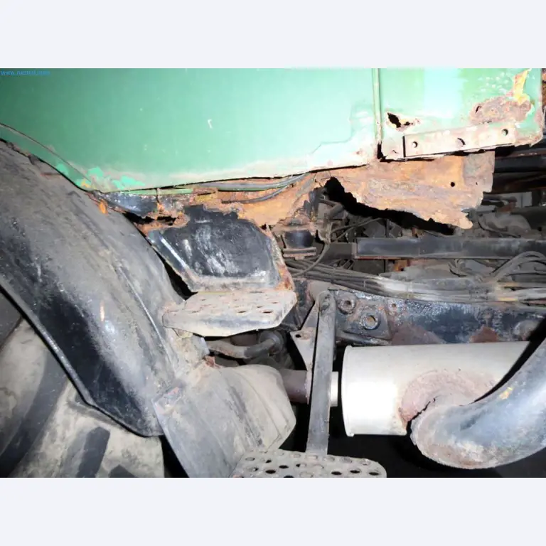 Magazijnliquidatie van een dienstverlenend bedrijf, voertuigen, magazijnuitrusting-10