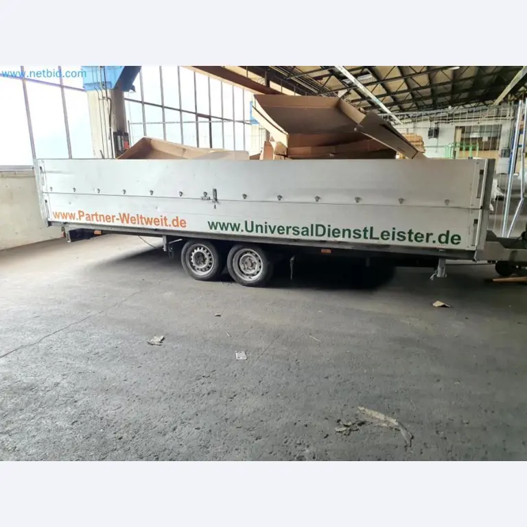 Lagerauflösung eines Dienstleistungsbetriebes, Fahrzeuge, Lagereinrichtung-13