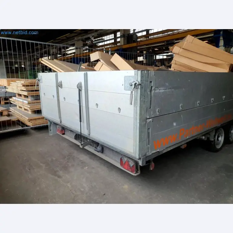 Lagerauflösung eines Dienstleistungsbetriebes, Fahrzeuge, Lagereinrichtung-14