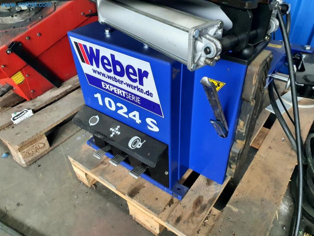 Liquidación de almacén de una empresa de servicios, vehículos, equipos de almacén-7