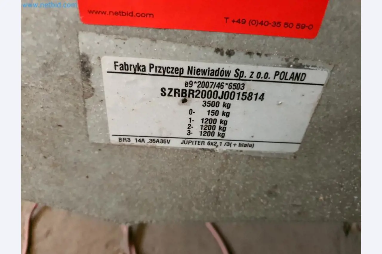 Magazijnliquidatie van een dienstverlenend bedrijf, voertuigen, magazijnuitrusting-14