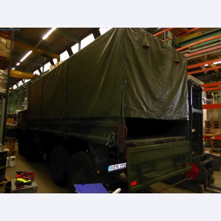 Lagerauflösung eines Dienstleistungsbetriebes, Fahrzeuge, Lagereinrichtung-11