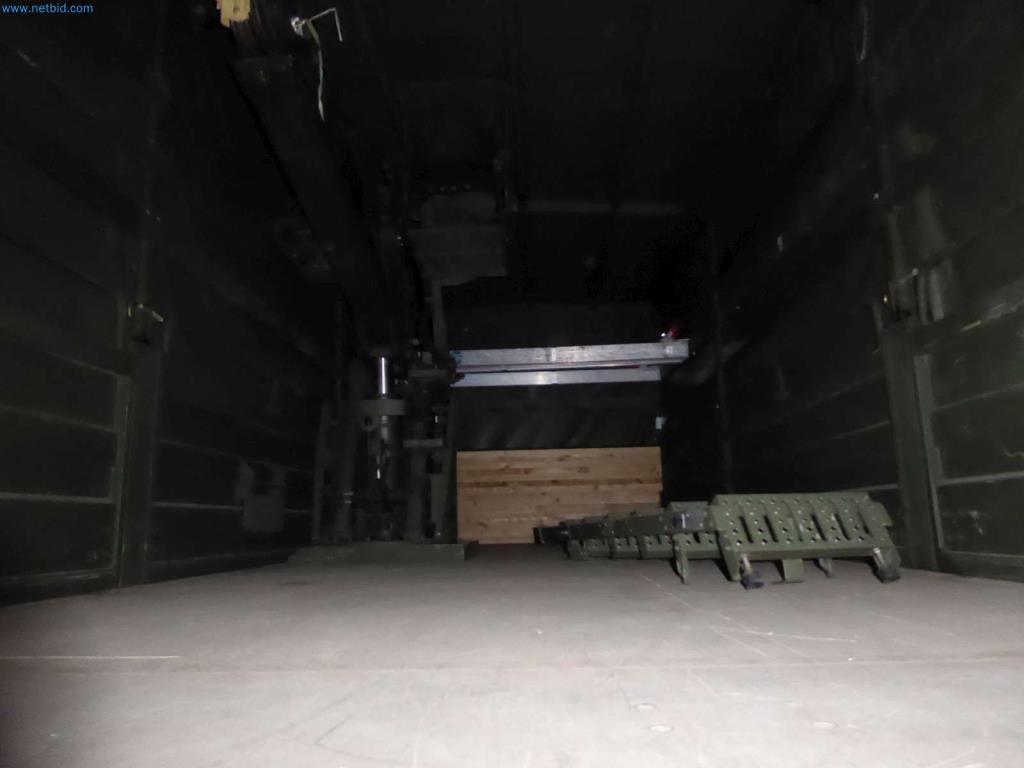 Lagerauflösung eines Dienstleistungsbetriebes, Fahrzeuge, Lagereinrichtung-12