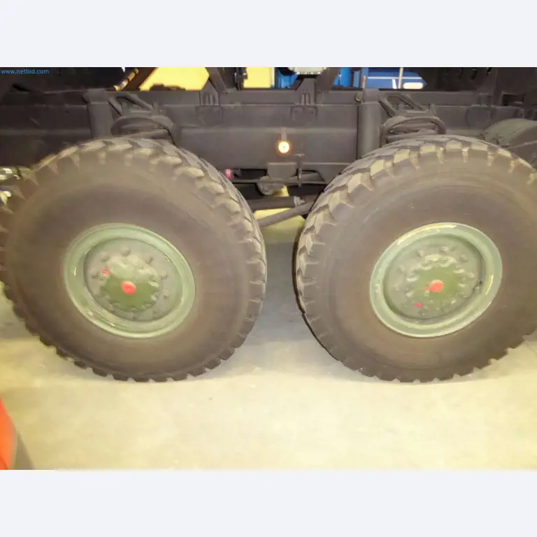 Lagerauflösung eines Dienstleistungsbetriebes, Fahrzeuge, Lagereinrichtung-13