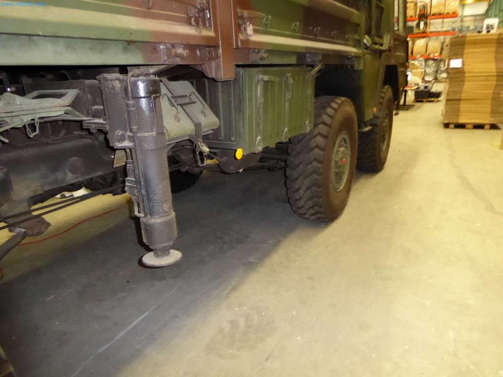 Lagerauflösung eines Dienstleistungsbetriebes, Fahrzeuge, Lagereinrichtung-14