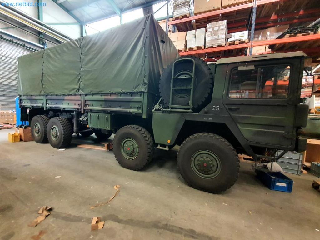 Lagerauflösung eines Dienstleistungsbetriebes, Fahrzeuge, Lagereinrichtung-20