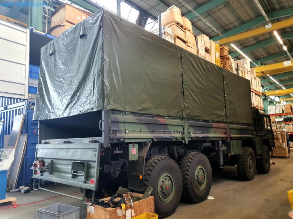 Lagerauflösung eines Dienstleistungsbetriebes, Fahrzeuge, Lagereinrichtung-22