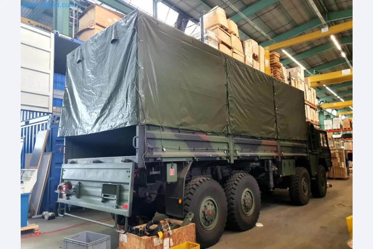 Lagerauflösung eines Dienstleistungsbetriebes, Fahrzeuge, Lagereinrichtung-22