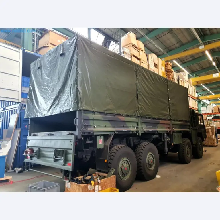 Lagerauflösung eines Dienstleistungsbetriebes, Fahrzeuge, Lagereinrichtung-22