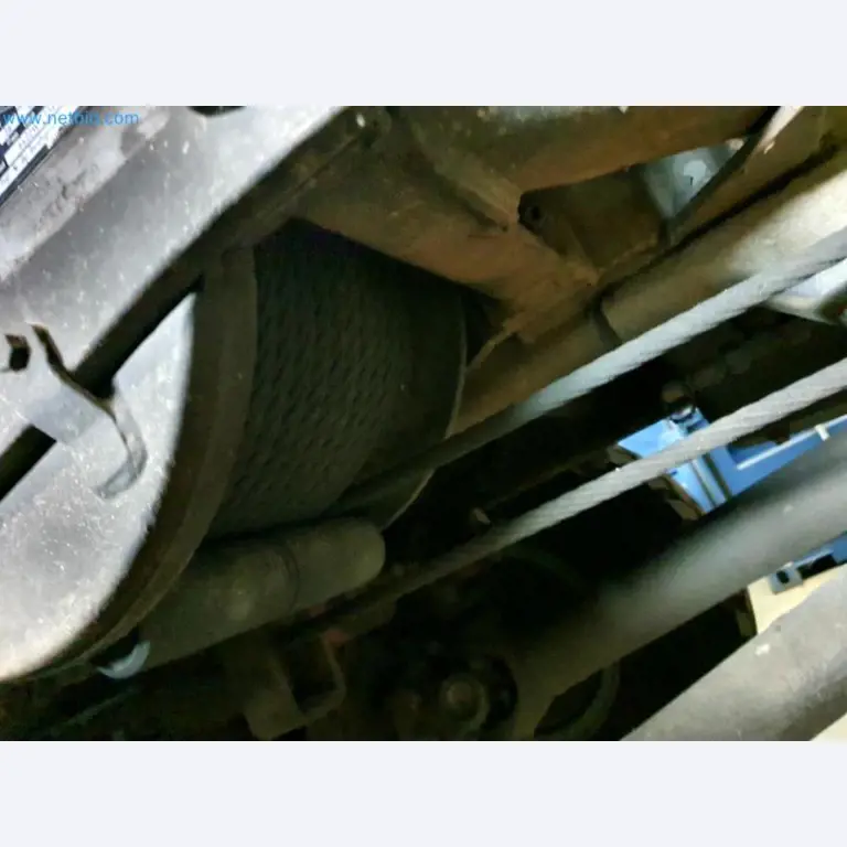 Lagerauflösung eines Dienstleistungsbetriebes, Fahrzeuge, Lagereinrichtung-25