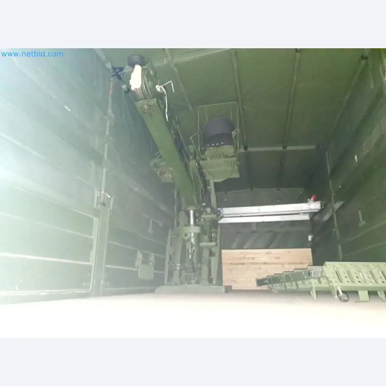 Lagerauflösung eines Dienstleistungsbetriebes, Fahrzeuge, Lagereinrichtung-30