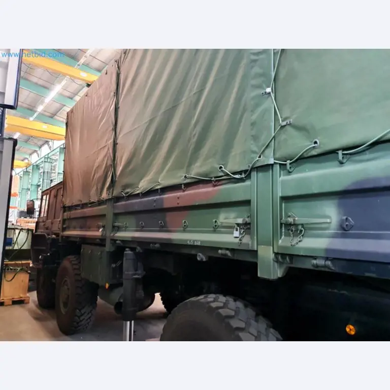 Lagerauflösung eines Dienstleistungsbetriebes, Fahrzeuge, Lagereinrichtung-32