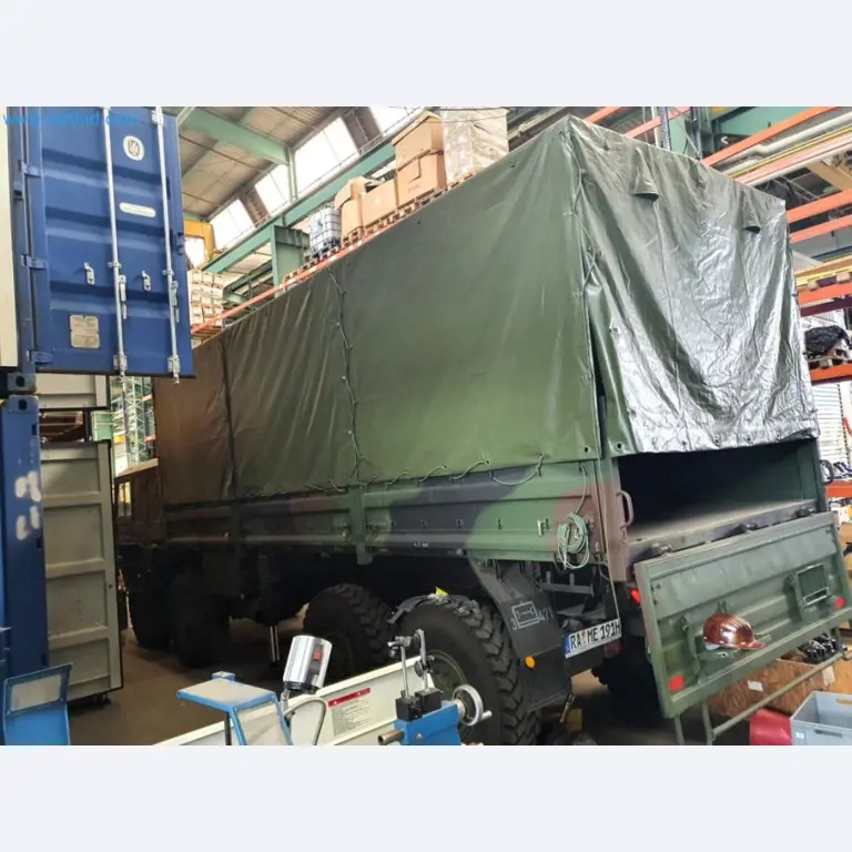 Lagerauflösung eines Dienstleistungsbetriebes, Fahrzeuge, Lagereinrichtung-33