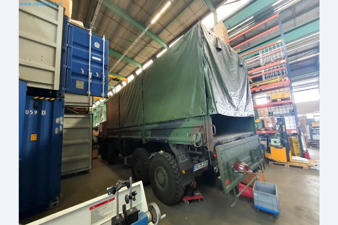 Lagerauflösung eines Dienstleistungsbetriebes, Fahrzeuge, Lagereinrichtung-34