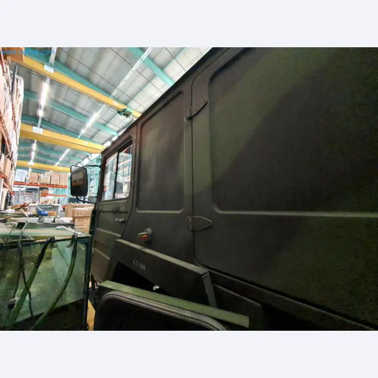 Lagerauflösung eines Dienstleistungsbetriebes, Fahrzeuge, Lagereinrichtung-37