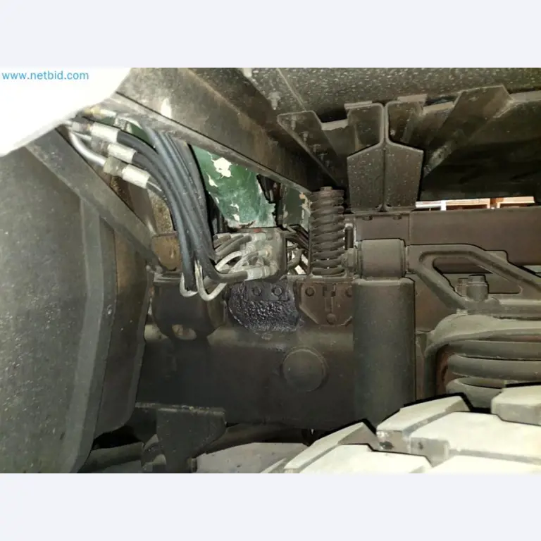 Lagerauflösung eines Dienstleistungsbetriebes, Fahrzeuge, Lagereinrichtung-39