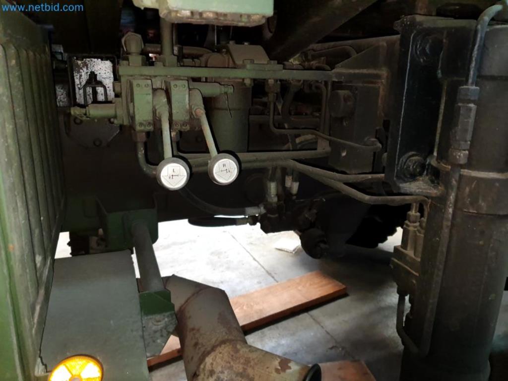 Lagerauflösung eines Dienstleistungsbetriebes, Fahrzeuge, Lagereinrichtung-40