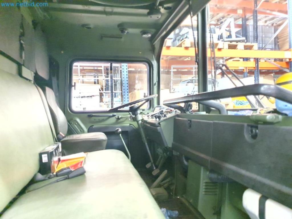 Lagerauflösung eines Dienstleistungsbetriebes, Fahrzeuge, Lagereinrichtung-43