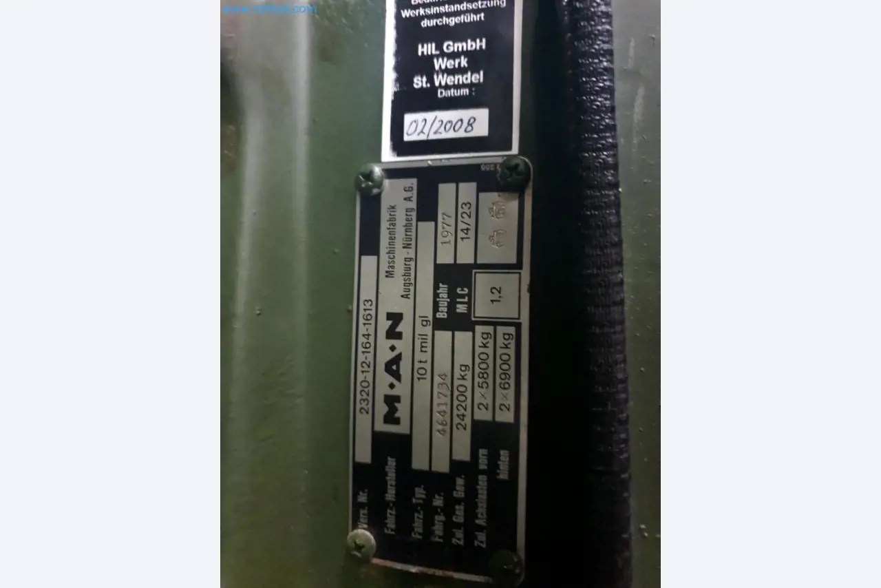 Lagerauflösung eines Dienstleistungsbetriebes, Fahrzeuge, Lagereinrichtung-44