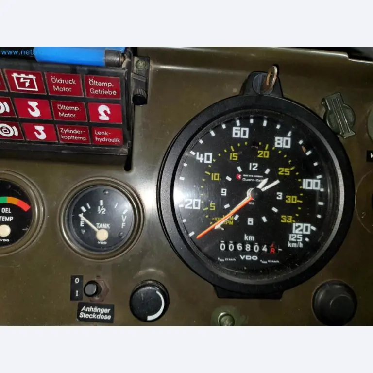 Lagerauflösung eines Dienstleistungsbetriebes, Fahrzeuge, Lagereinrichtung-46