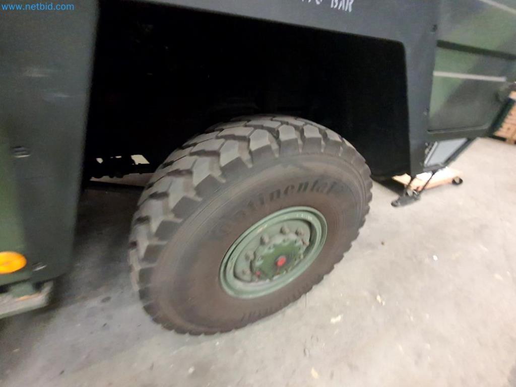 Lagerauflösung eines Dienstleistungsbetriebes, Fahrzeuge, Lagereinrichtung-52