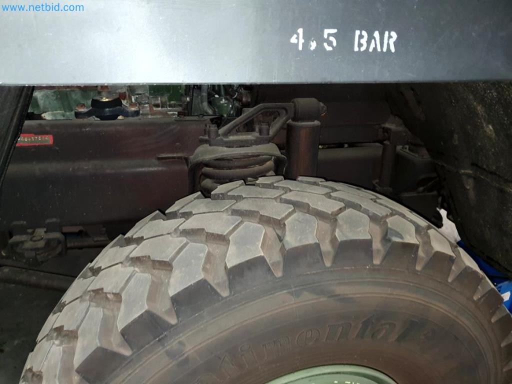 Lagerauflösung eines Dienstleistungsbetriebes, Fahrzeuge, Lagereinrichtung-53