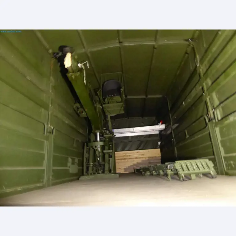 Lagerauflösung eines Dienstleistungsbetriebes, Fahrzeuge, Lagereinrichtung-8