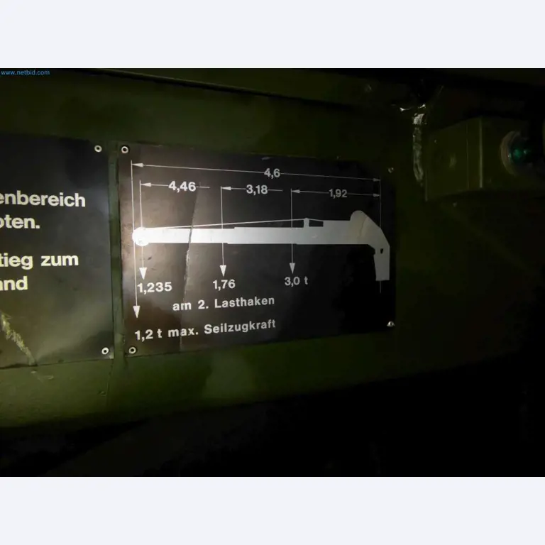 Lagerauflösung eines Dienstleistungsbetriebes, Fahrzeuge, Lagereinrichtung-10