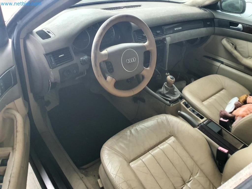 Liquidación de almacén de una empresa de servicios, vehículos, equipos de almacén-9