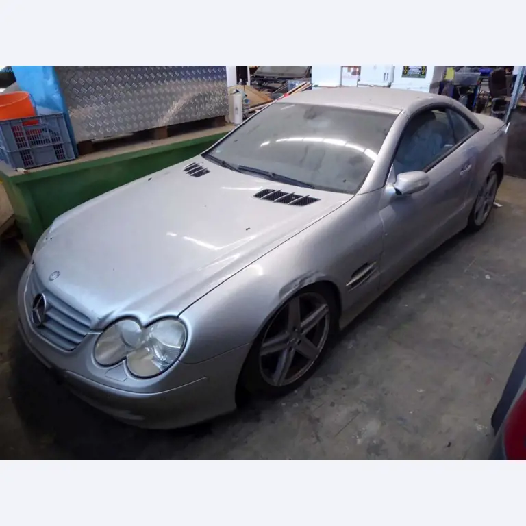 Liquidación de almacén de una empresa de servicios, vehículos, equipos de almacén-1