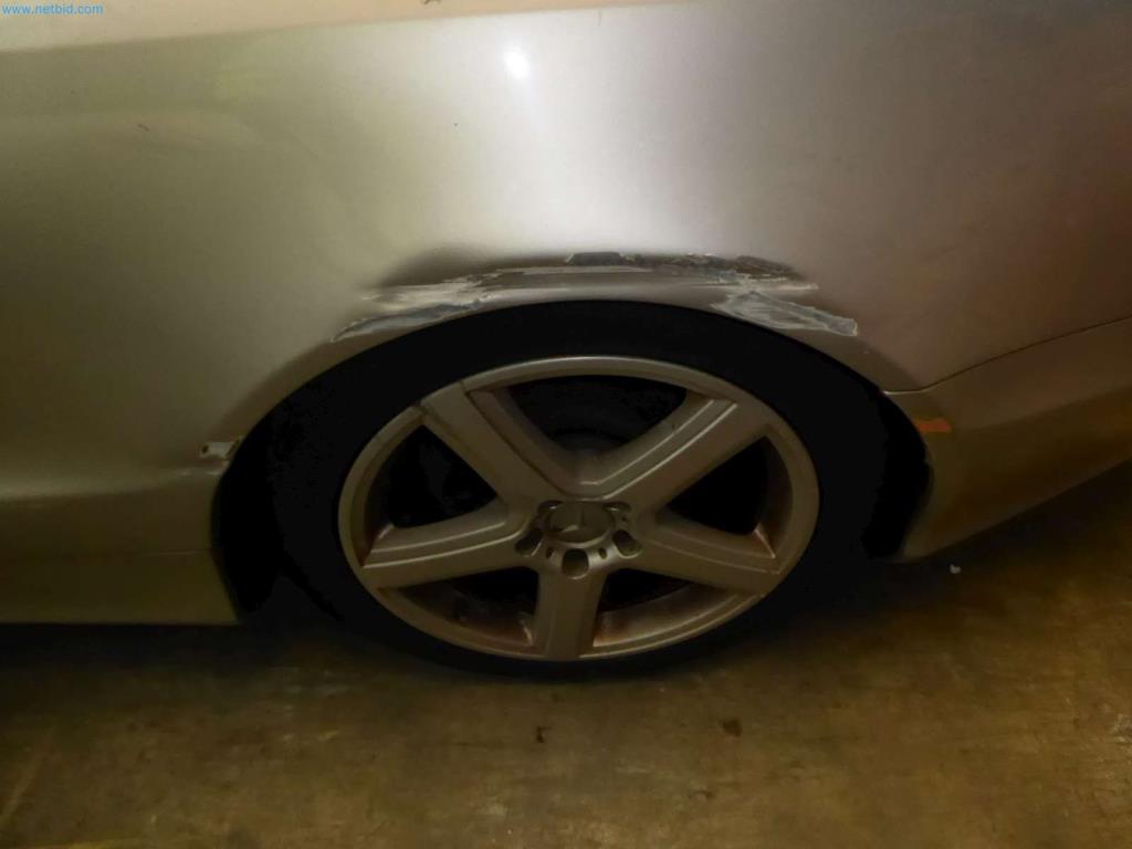 Likwidacja magazynu firmy usługowej, pojazdy, wyposażenie magazynu-3