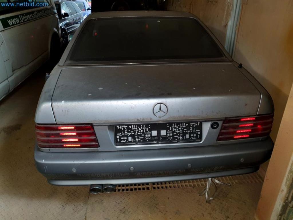 Lagerauflösung eines Dienstleistungsbetriebes, Fahrzeuge, Lagereinrichtung-13