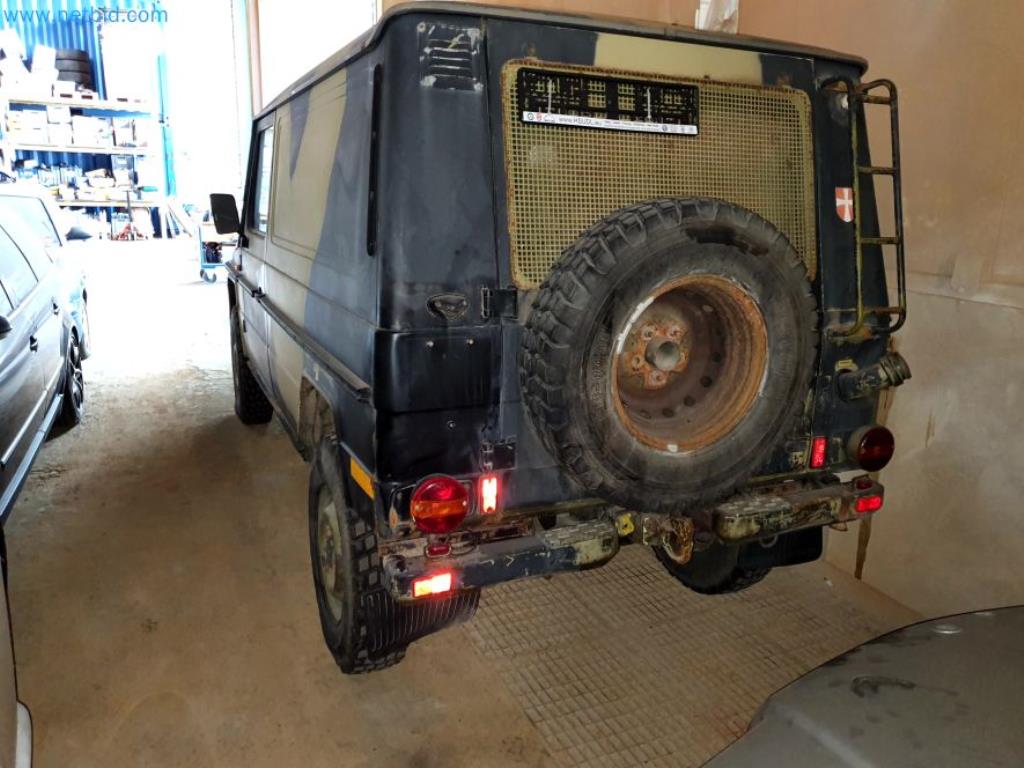 Likwidacja magazynu firmy usługowej, pojazdy, wyposażenie magazynu-5