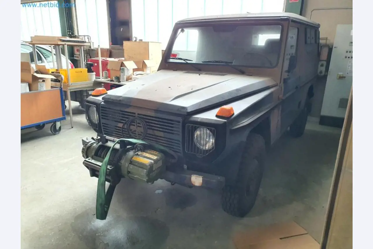 Magazijnliquidatie van een dienstverlenend bedrijf, voertuigen, magazijnuitrusting-10