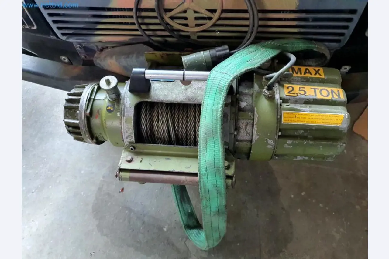 Magazijnliquidatie van een dienstverlenend bedrijf, voertuigen, magazijnuitrusting-15