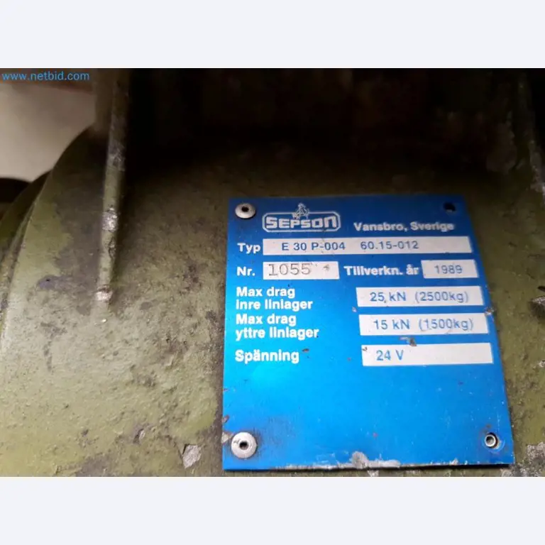 Magazijnliquidatie van een dienstverlenend bedrijf, voertuigen, magazijnuitrusting-16