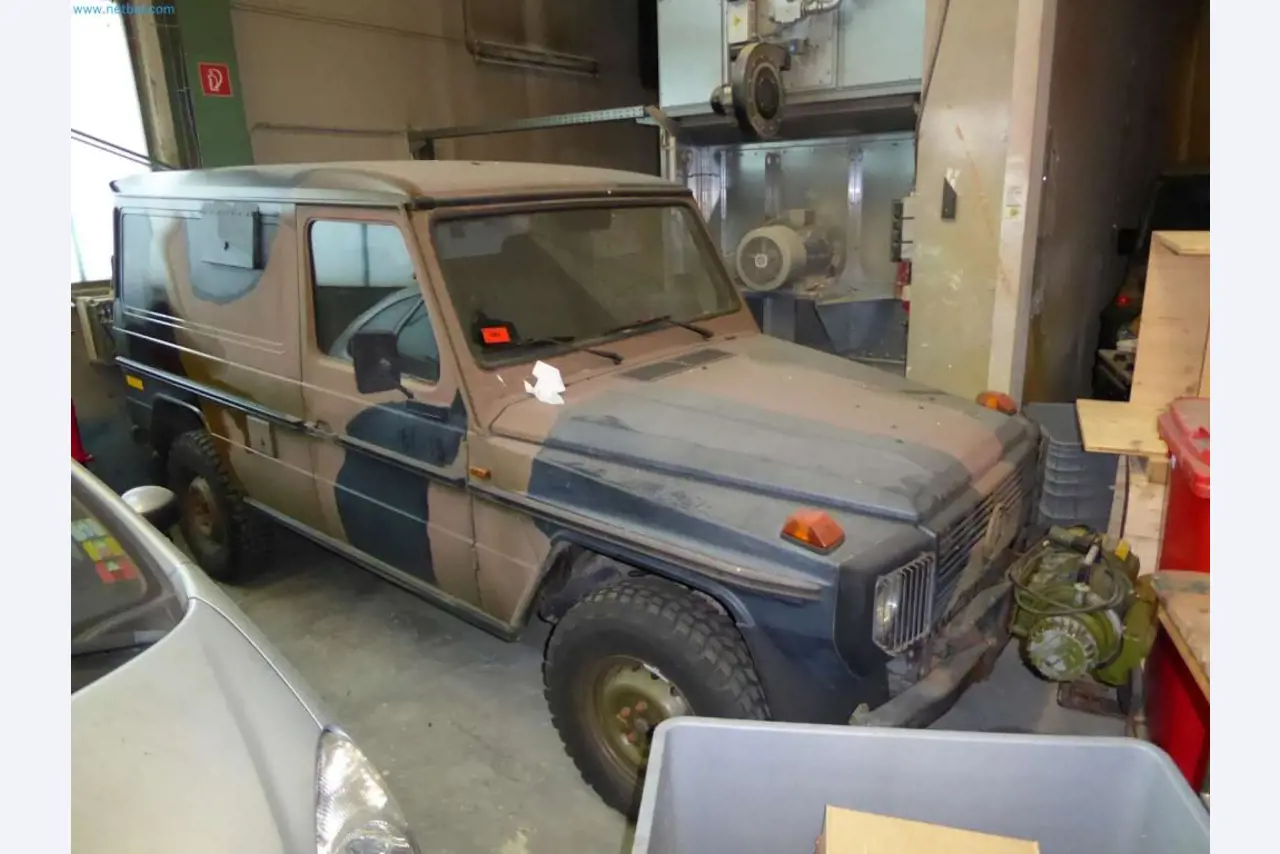 Magazijnliquidatie van een dienstverlenend bedrijf, voertuigen, magazijnuitrusting-2