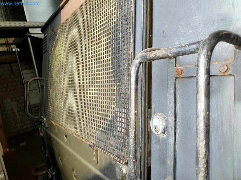 Likvidace skladu společnosti poskytující služby, vozidla, vybavení skladu-27