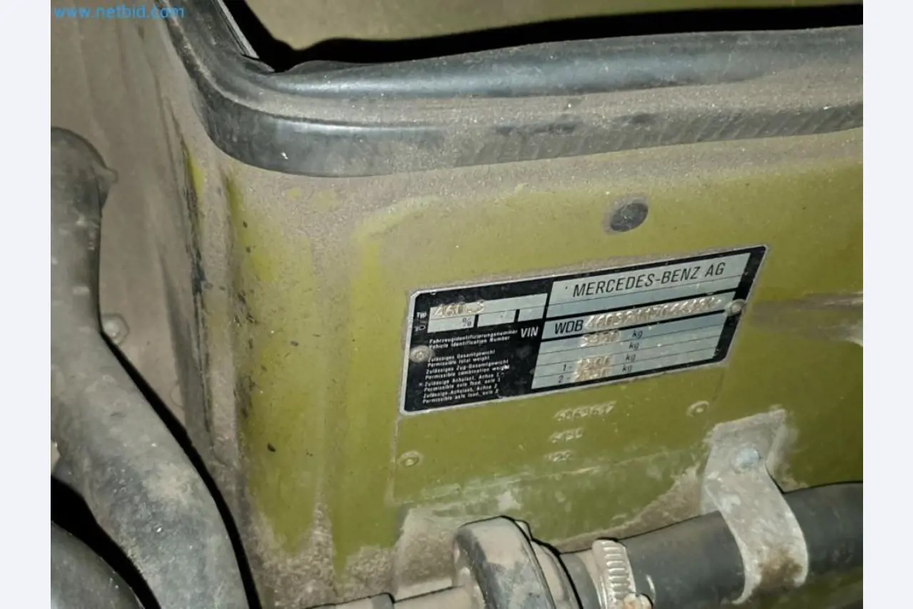 Magazijnliquidatie van een dienstverlenend bedrijf, voertuigen, magazijnuitrusting-29