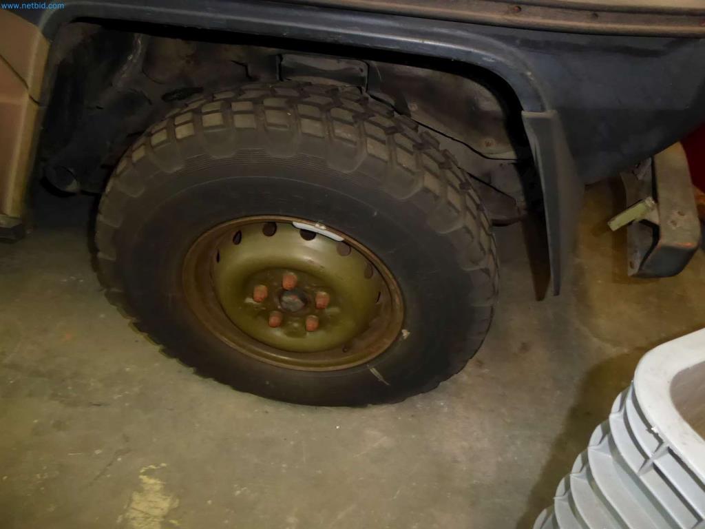 Likvidace skladu společnosti poskytující služby, vozidla, vybavení skladu-8