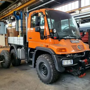 Lkw Mercedes-Benz Unimog U300