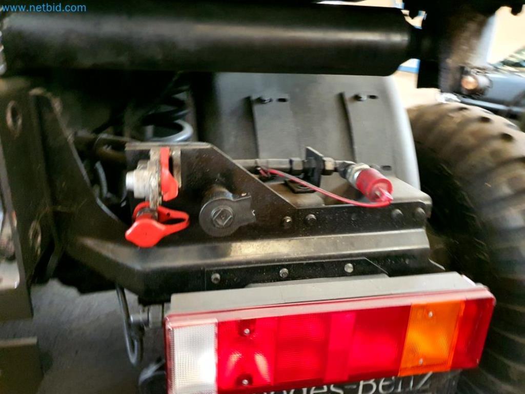 Liquidación de almacén de una empresa de servicios, vehículos, equipos de almacén-20