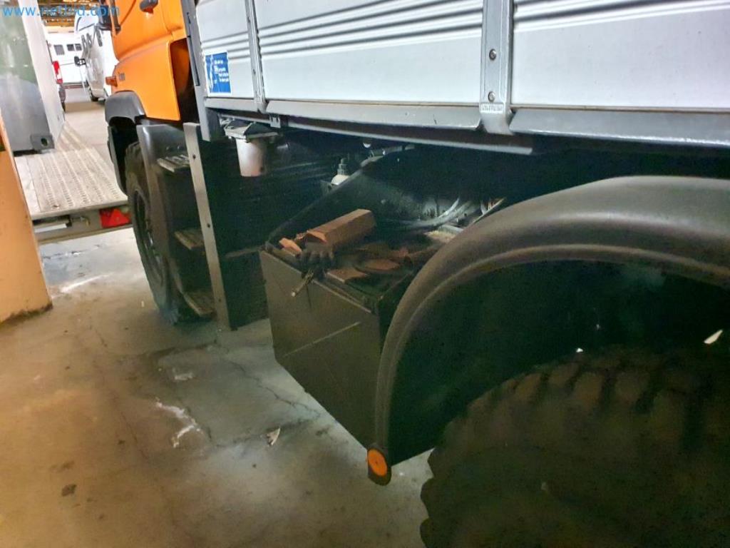 Liquidación de almacén de una empresa de servicios, vehículos, equipos de almacén-25