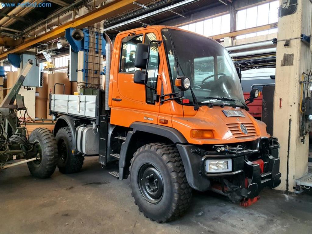 Liquidación de almacén de una empresa de servicios, vehículos, equipos de almacén-27