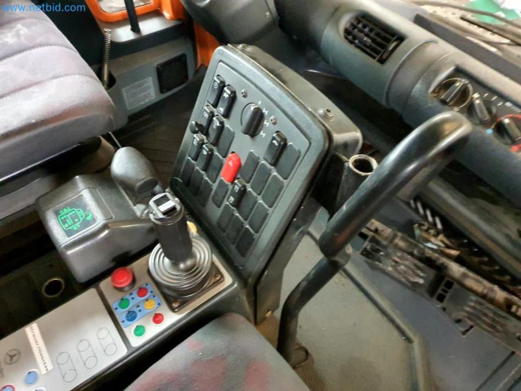 Liquidación de almacén de una empresa de servicios, vehículos, equipos de almacén-34