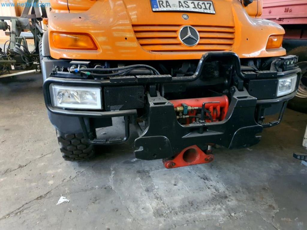 Liquidación de almacén de una empresa de servicios, vehículos, equipos de almacén-41