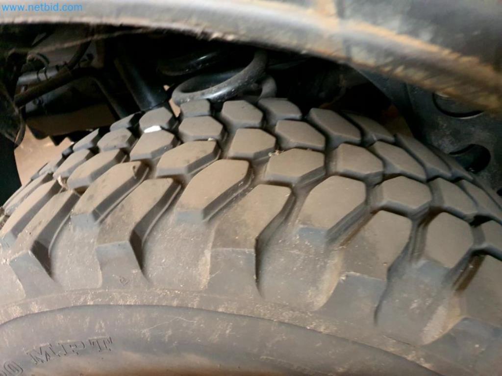 Liquidación de almacén de una empresa de servicios, vehículos, equipos de almacén-50